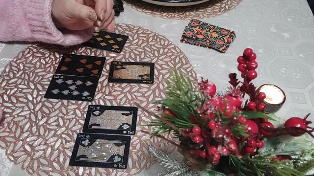 Отношения Крестового короля с женщинами