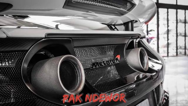 UPDATE FOTO McLaren 675LT SPIDER 2016