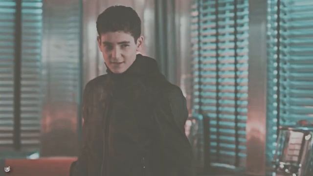 Bruce & Selina | Sweater Weather