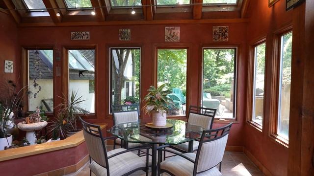 7211 Brookstone Ct, Potomac, MD 20854