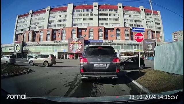 ЗАЧЕМ ОНИ ТАК ДЕЛАЮТ. НАРЕЗКА ДТП