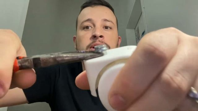 CONSERTANDO A RODINHA DO BERÇO 🛞⚙️