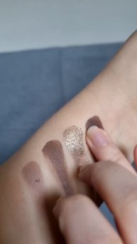 Свотчи палетки INFLUENCE BEAUTY color algorithm