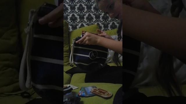 VID_20250216_194745.mp4