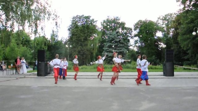 Гопак, Образцовая танцевальная студия "Бон Вояж"