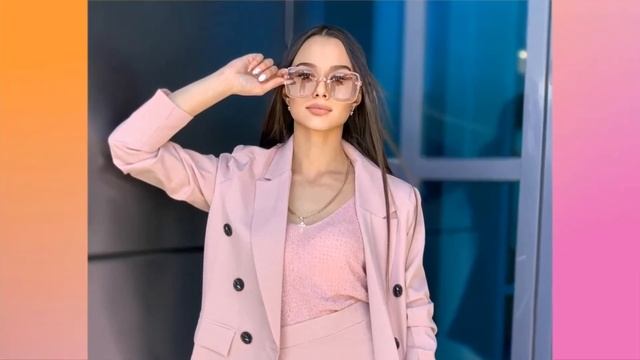 Анастасия Грачёва, солистка вокального ансамбля "Лора"