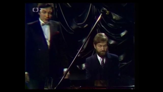 Karel Gott & Rudolf Rokl - Vdávali černovlásku (1981)