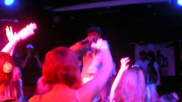 Своло4ной Дыня и Толя Заммер - Минута покоя (Live)