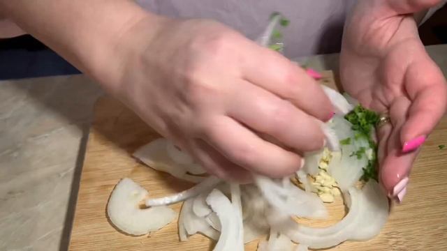 МАКАРОНИ  С ЛУК И ЧЕСЪН   PASTA WITH ONION AND GARLIC
