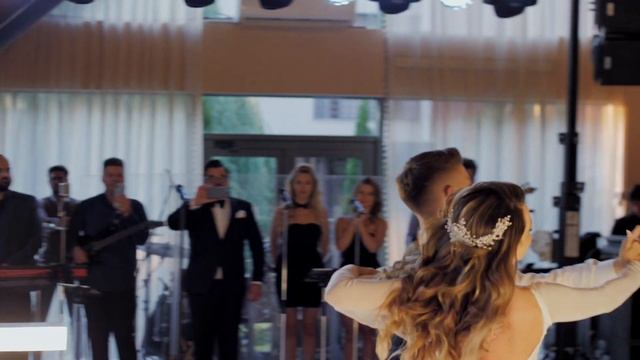 Wedding Dance Carina si Bogdan Suciu - Io che non vivo (Senza te)