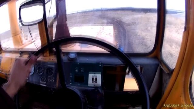 Запуск кировца К-701 и пахота