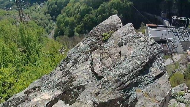 В търсене на подивелите кози над село Сестримо, с колело и пеша 4К