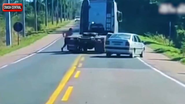 109 ШОКИРУЮЩИХ моментов самых страшных автокатастроф
