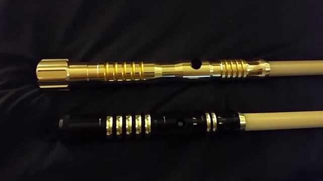Ultrasabers: The Aeon LE V4 w/War Glaive Pommel & Dark Initiate LE V4