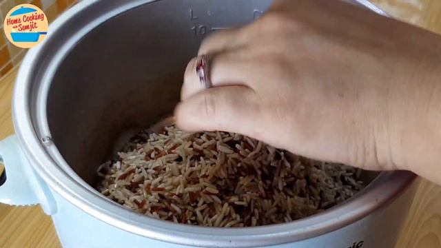 How to Wash and Cook Brown Rice | Fluffy Brown Rice