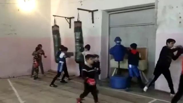 Yumrug ustalarının qurusa mesqi💪