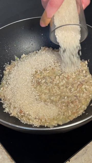 Ризотто с шампиньонами Рецепт в инсте krav_cook #risotto #ризотто #итальянскаякухня #рецепты