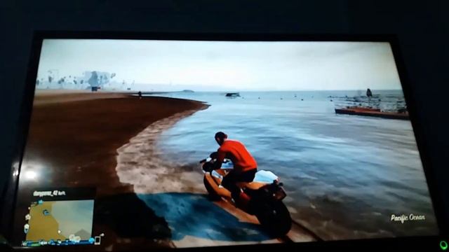 Wow ma joc gta V online=)