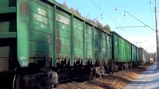 ВЛ11М-379А/378 с грузовым поездом:-)