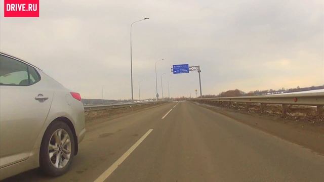 Kia Optima vs. Peugeot 508 2012 — За кадром