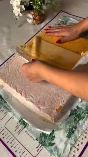 Нежный и вкусный бисквитный рулет