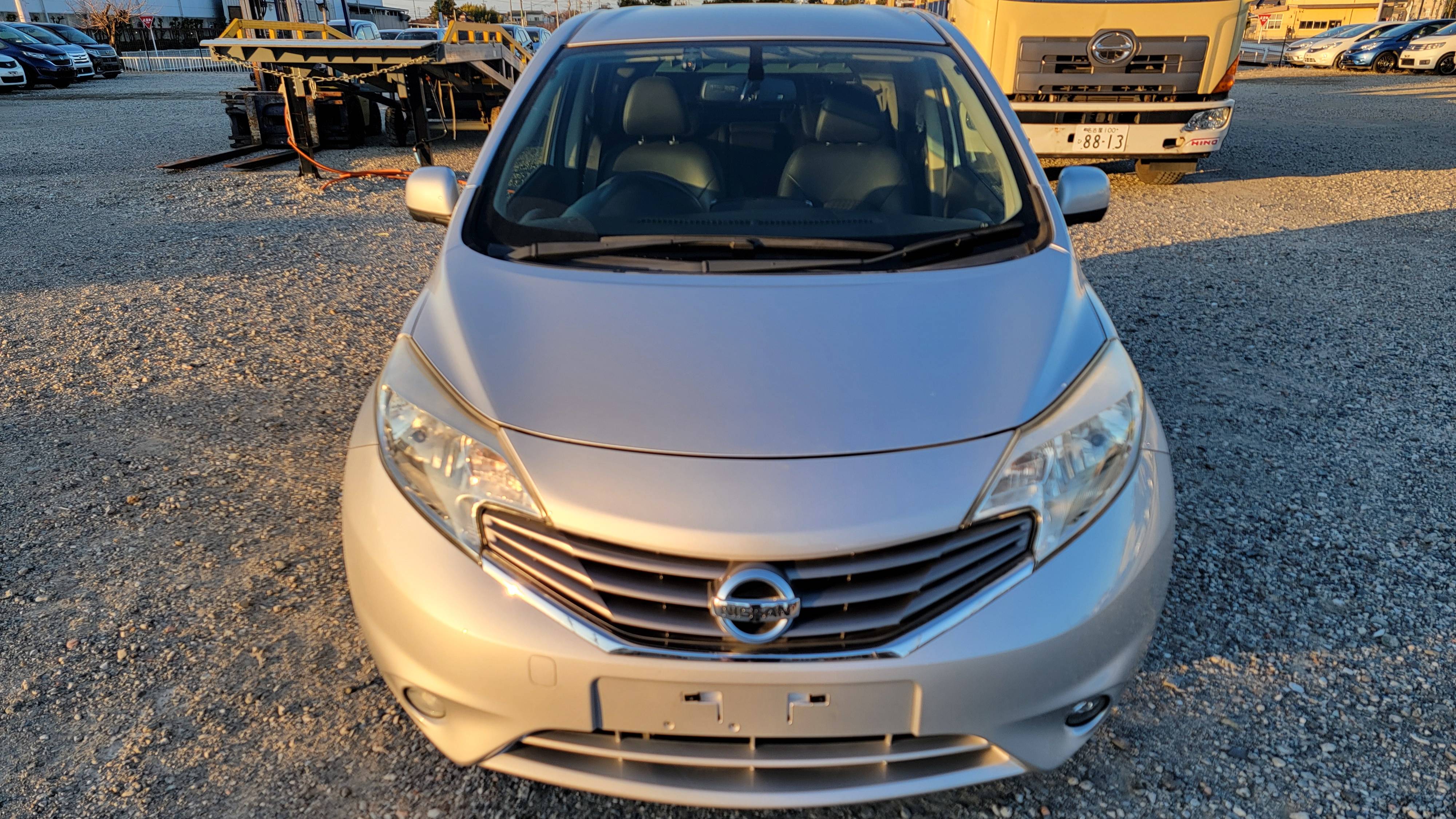 NISSAN NOTE E12-177810