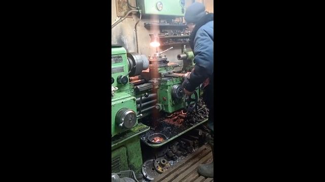 Ява старушка , а кубов у нее 350