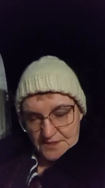 Приехала,замёрзла.Пока не согрелась,не могу ничего делать.