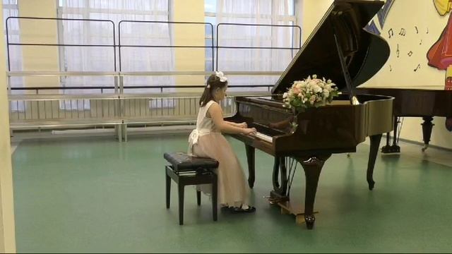 К.Черни-Г.Гермер ч.1 Этюды №32, 18. Исп. Григорьева Аня, 1 класс.