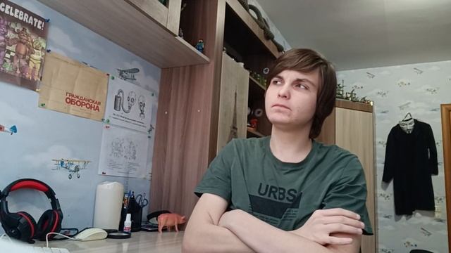 Слушаю Егора Летова и Лукича, пока они не скажут, о чëм расскажет им у окна дождь.