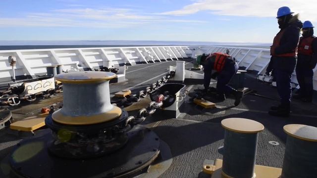 USCGC Stratton (WMSL 752) sets anchor detail while on patrol in the North Pacific Ocean