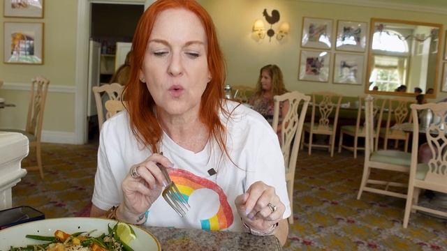 We Ate SO Many Vegan Things at Grand Floridian Cafe! Amazing Brunch Choices