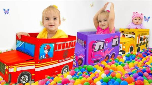 История Wheels On The Bus с Алисой | Детские стишки и песенки