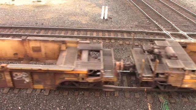 4/23/20 Marion, OH; CSX 3211 leads Q008