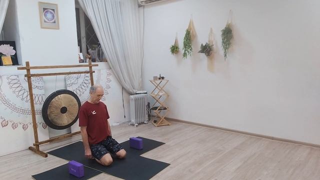 Дышали и медленно и нудно разминали ТБС и ползли в скрутку