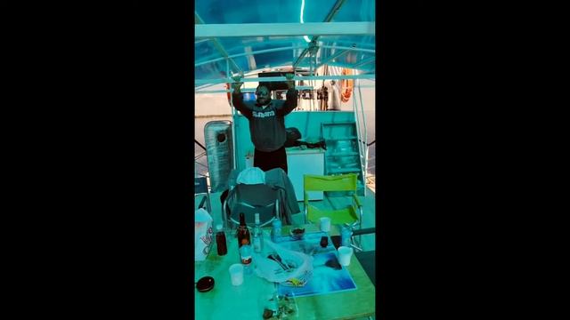 Танцы на воде, часть первая