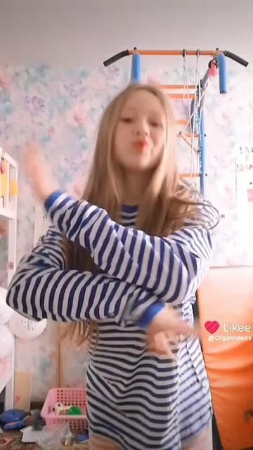 Видео Олькинкс🎧 из лайка. И да это я...