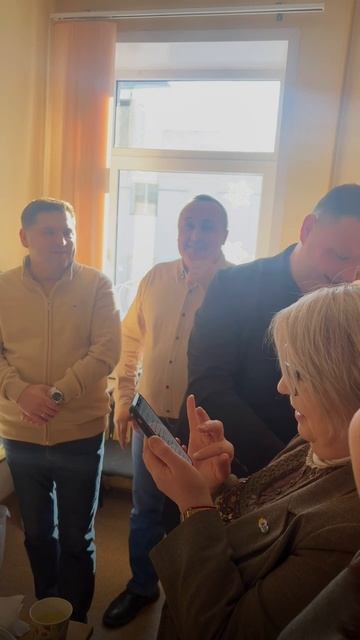 Бездә күңелле! "Болгар радиосы" коллективы Артур белән Камилланы никах көннәре белән котлады!