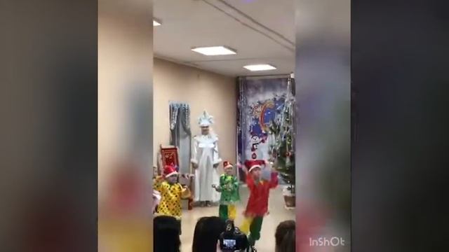 Новогодний утренник в детском саду у Макарчика