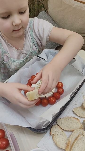 Запекаем сыр в духовке