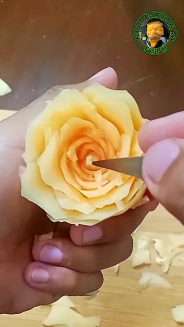 How to carve fruits very fast and beauty Papaya Rose