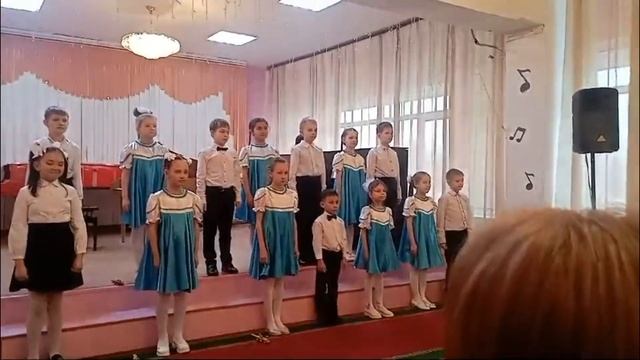 Младший хор "Колокольчики" 19.04.2024