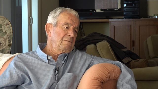 Phil Gerber (93) OUDLEERLING PUNT HOËRSKOOL.