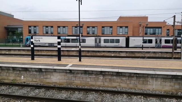 trains at York (9/5/22)
