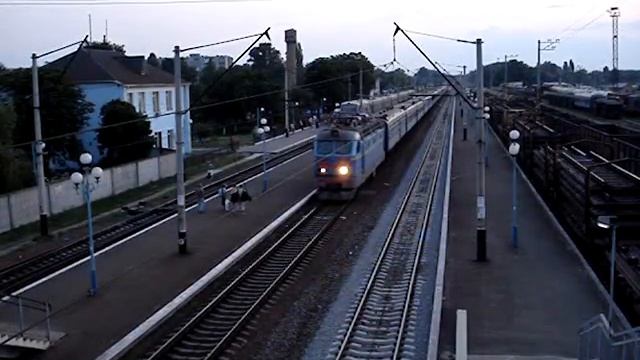 ЧС4 прибывает на ст.Борисполь
