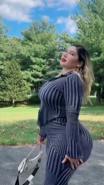 lv_0_20250217193247.mp4