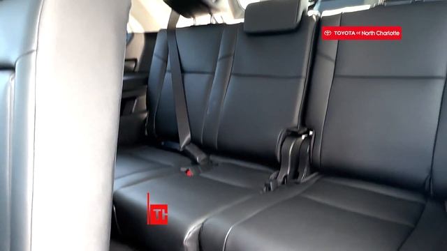 Walk around the 2023 Toyota #Sequoia with us