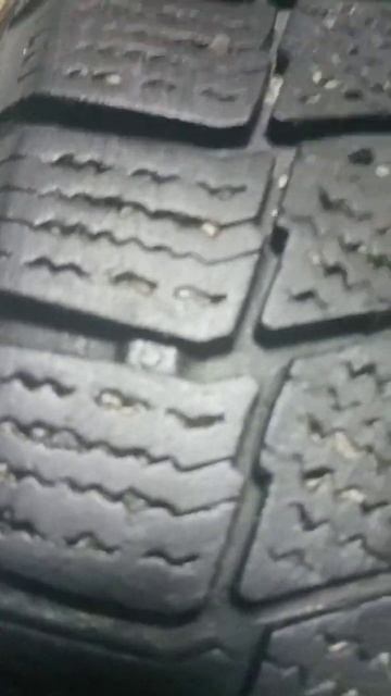 +7(918)254-61-97 Шины зимние "липучка" размер 215/65 R 16 мало б/у
