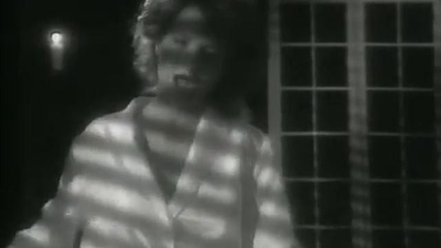 Lena Philipsson singing 'Kärlekan är evig' on Melodifestivalen, 1986