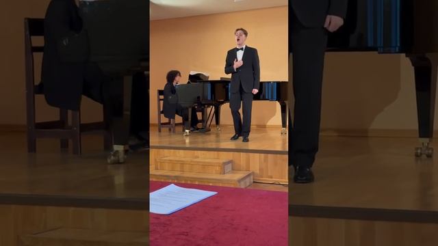 Тимошенко Иван, вокал